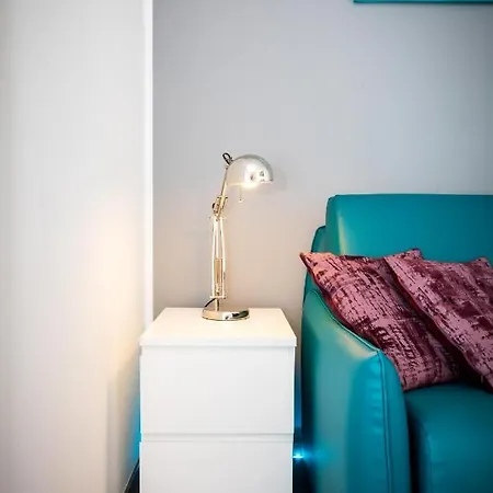Skyline Apartment